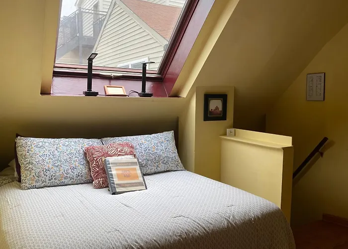 Bed & Breakfast Ray's Bucktown Chicago