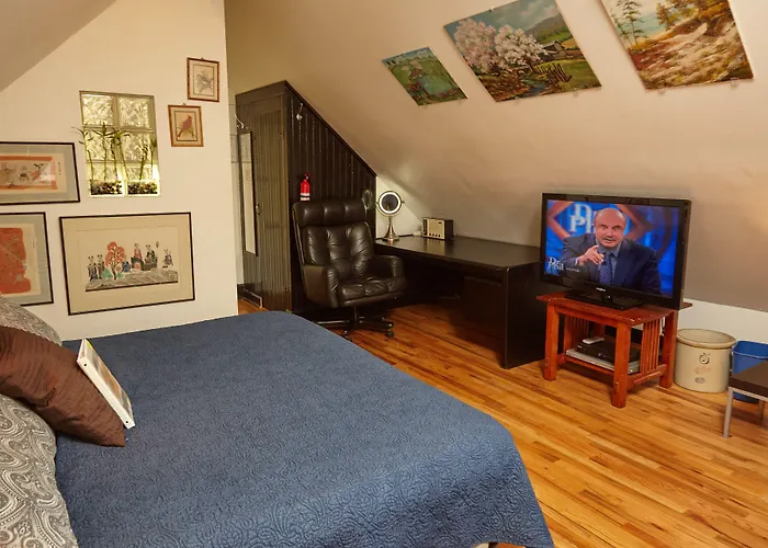 Bed & Breakfast Ray's Bucktown Chicago