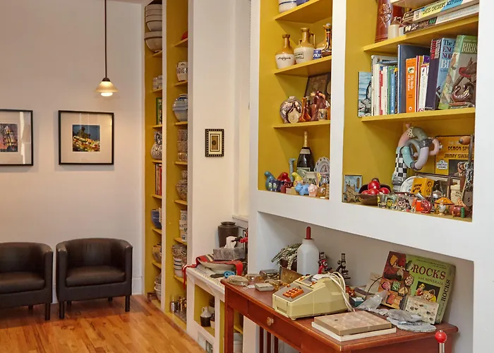 Ray's Bucktown Bed & Breakfast Chicago