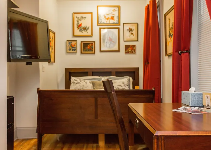 Bed & Breakfast Ray's Bucktown Chicago